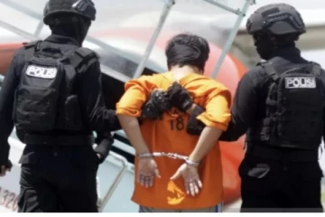 வெளிநாடொன்றில் பெண் உள்ளிட்ட இலங்கையர்கள் கைது ; அதிர்ச்சி கொடுக்கும் பின்னணி