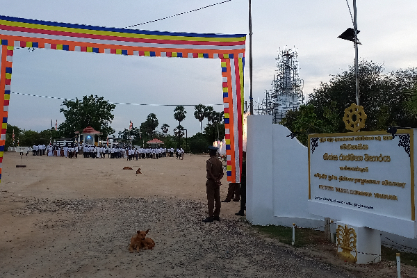 யாழ். தையிட்டி விகாரையில் வெசாக் தின வழிபாடுகள் தீவிரம்..! | Jaffna Vesak Day Worship Thailand Temple Intense