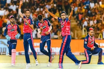 பெங்களூர் அணியை வீழ்த்தி முதலிடம் பிடித்த ராஜஸ்தான் அபார வெற்றி!