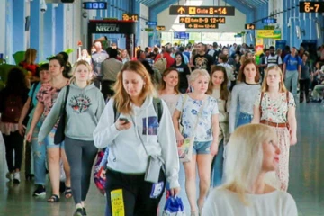 இலங்கையை அதிகம் நாடும் இந்தியர்கள் ; அனர்த்த நிலையிலும் அதிகமான சுற்றுலாப் பயணிகள் வருகை