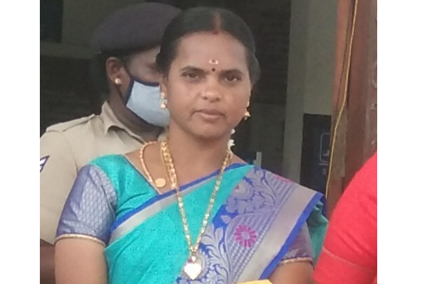 பிரபல ரவுடி படைப்பை குணாவின் மனைவி ஸ்ரீபெரும்புதூரில் கைது - தமிழ்நாடு