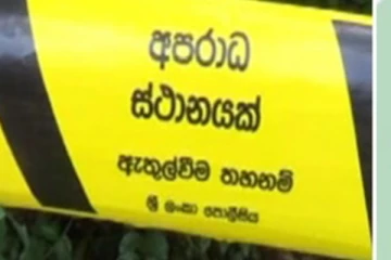 පියෙකු විසින්, නිදා සිටි පුතුව පොරවෙන් කොටා මරා දමයි