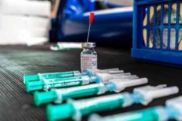 குறையும் தடுப்பூசி பாதுகாப்பு... சுவிட்சர்லாந்தில் இருந்து வெளிவரும் முக்கிய தகவல்