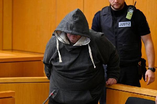 பல வருடங்களாக தனது மனைவியை... ஜேர்மன் நீதிமன்றத்தால் தண்டிக்கப்பட்ட நபர் | Court Jails Man Filming Wife