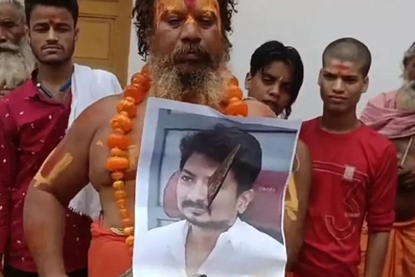 10 crores per Udhayanidhi head