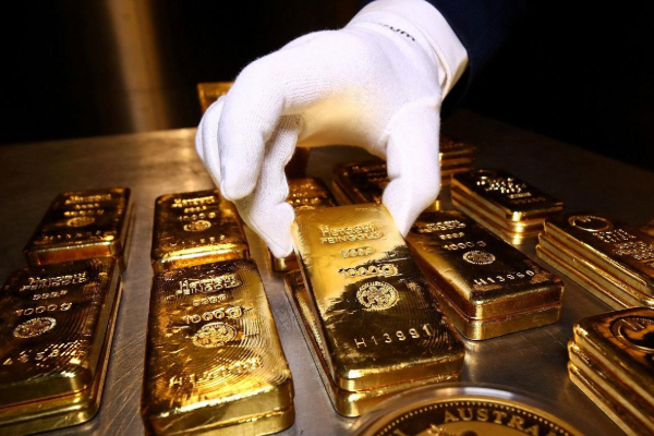 இலங்கைக்கு கடத்தப்படவிருந்த 6 கிலோ தங்க கடத்தல் முறியடிப்பு | Gold Smuggling Attempt To Sri Lanka Thwarted