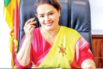 இராஜாங்க அமைச்சர் டயனா கமகே மீது தாக்குதல்