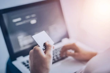 இணையத்தள கடன் மோசடி தொடர்பில் இலங்கை மக்களுக்கு முக்கிய எச்சரிக்கை