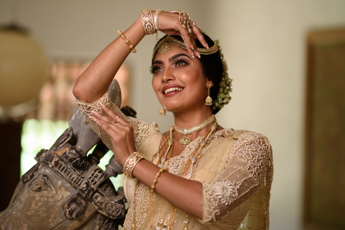 இலங்கையில் அதிரடியாக குறைந்த தங்கம் விலை! எவ்வளவு தெரியுமா | Gold Prices Drop Sharply In Sri Lanka 9 Thousand