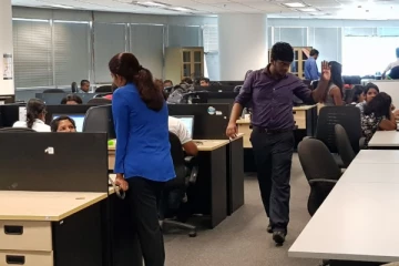 ஊழியர்களின் பிரச்சினைகளை தெரிவிக்க WhatsApp எண்