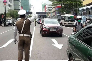யாழில் இருந்து சென்ற பேருந்து விபத்து; இருவருக்கு நேர்ந்த சோகம்