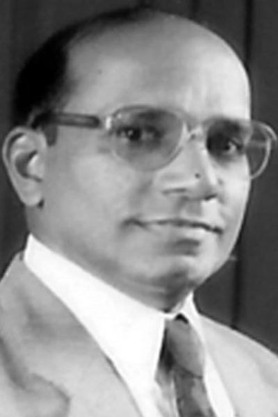 யாழ்ப்பாணப் பல்கலைக்கழக வேந்தராக பேராசிரியர் குமாரவடிவேல் ஜனாதிபதியால் நியமனம்! | Kumaravadivel Appointed Chancellor Uni Jaffna