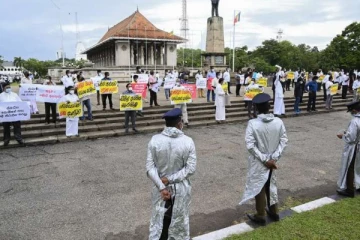 இலங்கையில் ஆர்ப்பாட்டத்தில் ஈடுபட்ட 25 இற்கும் அதிகமான ஆசிரியர்கள் கொவிட் தொற்றால் உயிரிழப்பு - வெளியான அதிர்ச்சித் தகவல்