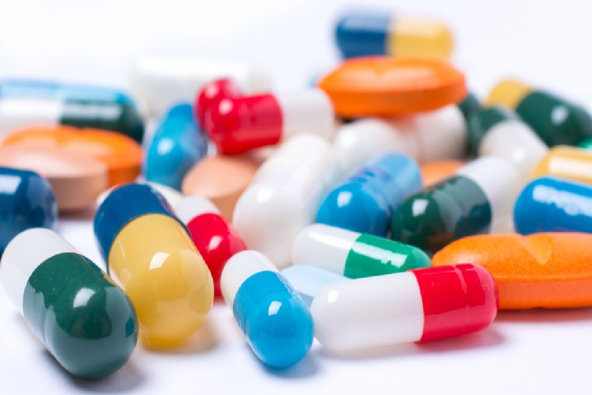 வாகன திருத்தகத்தில் சிக்கிய மருந்துகள்; திகைப்பில் பொலிஸார் | India Drugs Seized At Vehicle Repair Shop வாகன திருத்தகத்தில் சிக்கிய மருந்துகள்; திகைப்பில் பொலிஸார் | India Drugs Seized At Vehicle Repair Shop