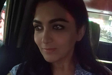 நடிகை குஷ்புவா இது? ஒட்டிப்போன முகத்துடன் அடையாளம் தெரியாமல் மாறிய அதிர்ச்சி புகைப்படம்