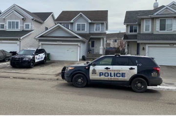 கனடாவில் நாய்கள் தாக்கி பலியான 11 வயது சிறுவன்