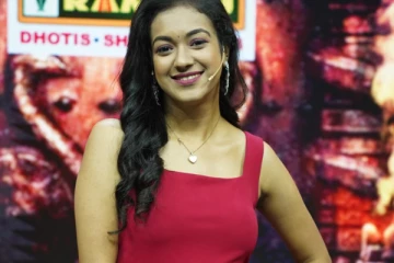 லீக் செய்தவரை யாரும் கேள்வி கேட்கவில்லை, என்னை மட்டும்.. சீரியல் நடிகை ஸ்ருதி நாரயணன் கோபமான பதிவு