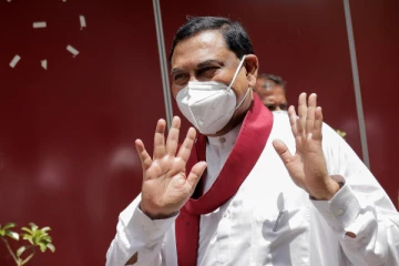 தேர்தலில் நேரடியாக களம் இறங்கியுள்ள பசில்