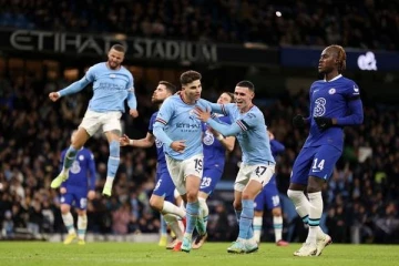 பிரிமியர் லீக் சாம்பியன் பட்டத்தை தட்டித்தூக்கிய மான்செஸ்டர் சிட்டி