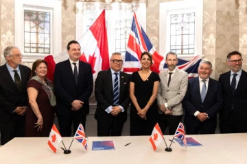 கனடா-பிரித்தானியா இடையே புதிய ஒப்பந்தம்: கட்டிடக்கலை நிபுணர்களுக்குப் புதிய வாய்ப்பு