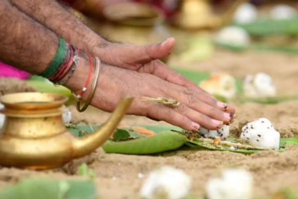 பித்ருக்களின் ஆசி கிடைக்கும் ஆடி அமாவாசை 2025 ; தர்ப்பணம் கொடுக்க ஏற்ற நல்ல நேரம் எது தெரியுமா? | Aadi Amavasai 2025 Good Time To Give Tharpanam