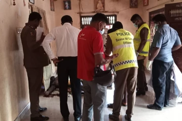 யாழில் வீடொன்றிலிருந்து அழுகிய நிலையில் சடலமொன்று மீட்பு