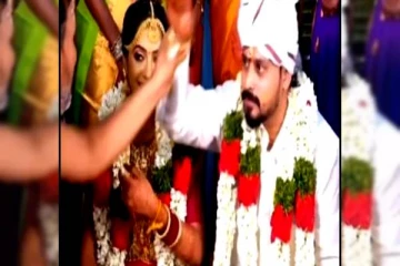 இது என்னடா ஐயருக்கு வந்த சோதனை! குங்குமம் வைக்க தெரியாமல் அசிங்கப்பட்ட மாப்பிள்ளை