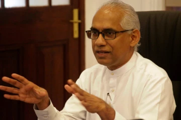 ஐக்கிய மக்கள் சக்தி கட்சியின் பதிவு தொடர்பில் தவறான தகவல் : எரான் விக்கிரமரத்ன