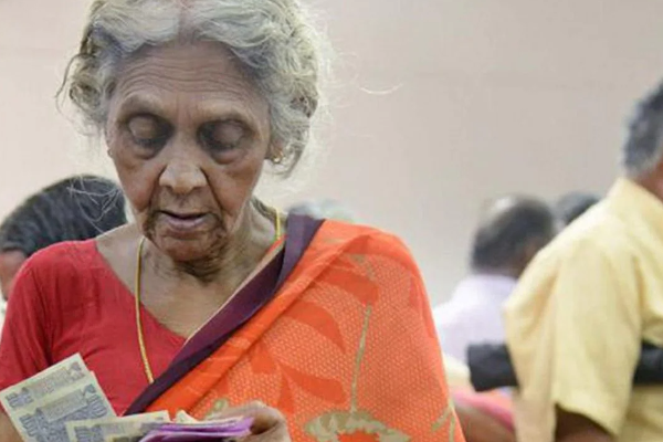 உயிருடன் இருப்பதாகக் காட்டாவிட்டால் ஓய்வூதியம் கிடையாது! | No Pension If Not Shown To Be Alive