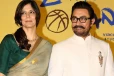 බොලිවුඩය කැළඹූ ආදර කතාවේ අවසානය - සුපිරි නළු ආමීර් ඛාන් වයස 61 දී ගන්න යන හදිසි තීරණය මෙන්න