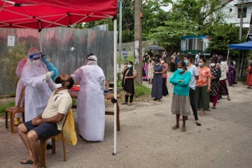 இலங்கையில் புதிய லொக்டவுன் கொத்தணி உருவாகும் அபாயம்