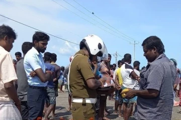 உந்துருளியில் இருந்து தவறி விழுந்து கர்ப்பிணி பெண் உயிரிழப்பு..! யாழில் சம்பவம்