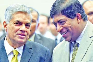 நெருக்கடியில் இருந்து இலங்கையை மீட்கும் திறன் ரணிலுக்கு இருக்கின்றது - ரவி கருணாநாயக்க