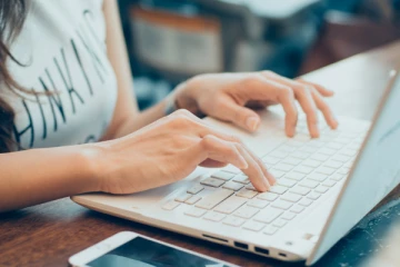 இணையத்தில் மக்களை ஏமாற்றும் மோசடித் திட்டம்!