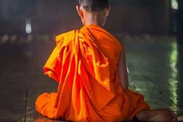 பாலியல் துஷ்பிரயோகத்திற்கு உள்ளான 11 வயது பிக்கு! விகாராதிபதி உட்பட மூன்று பிக்குகள் தப்பியோட்டம்