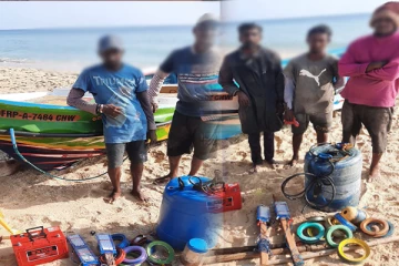 வடமராட்சி சாலை கடற்பகுதியில் சட்டவிரோதமாக கடற்றொழிலில் ஈடுபட்ட ஐவர் கைது