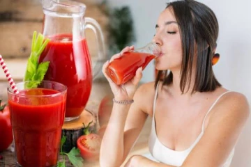 தினசரி தக்காளி ஜூஸ் குடிச்சா இவ்வளவு நன்மைகளா? மாற்றங்களை தெரிஞ்சிக்கோங்க