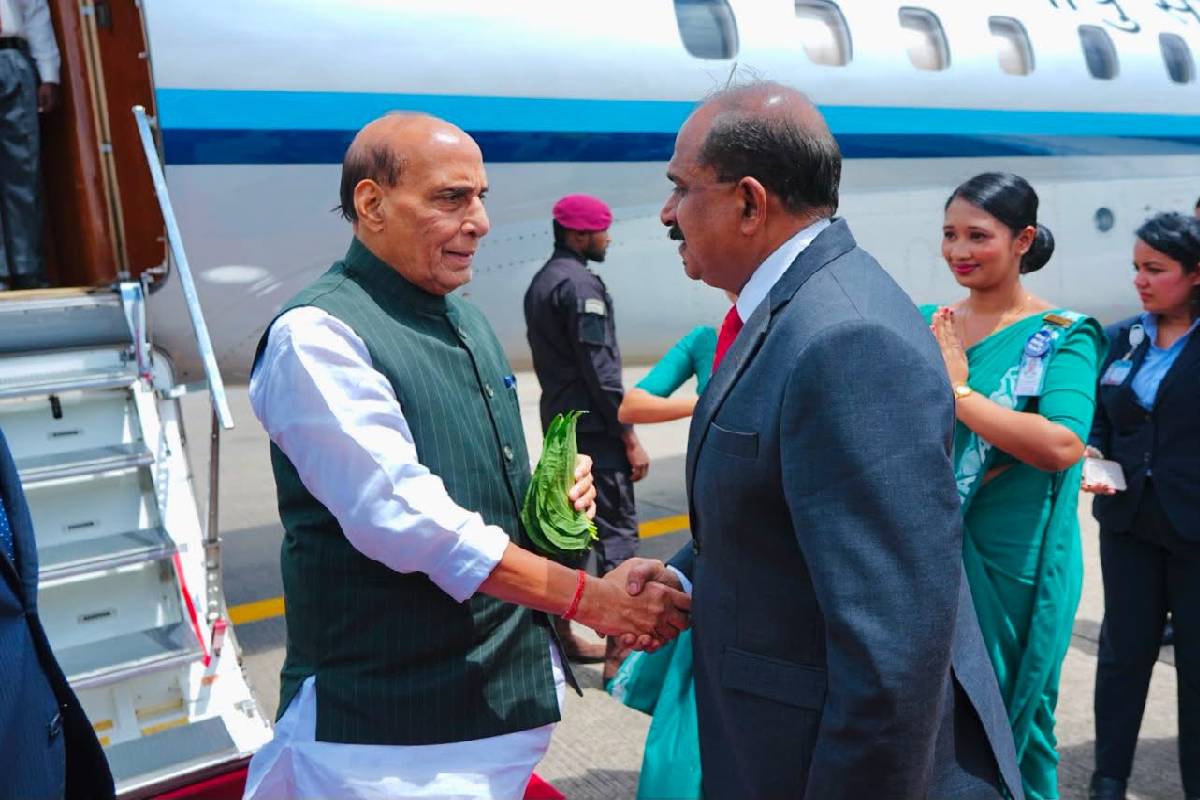 இலங்கையில் இந்திய பாதுகாப்பு அமைச்சர் : நாளை கையெழுத்தாகும் மூன்று ஒப்பந்தங்கள் | Three Agreements With Indian Defense Minister