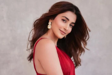 ஹிந்தி நடிகருடன் காதலா பூஜா ஹெக்டே