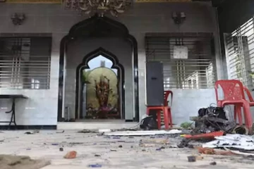 பங்களாதேசத்தில் ஹிந்து கோயில் மீது தாக்குதல் ; 7 சிலைகள் உடைப்பு!