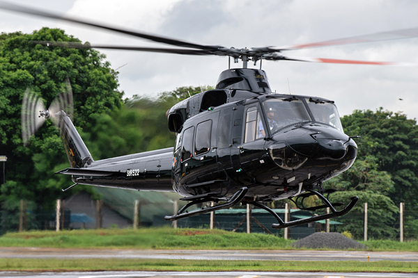 அவசரமாக விமானப்படை ஹெலி தரையிறக்கம் ; காரணம் என்ன? | Air Force Helicopter Makes Emergency Landing