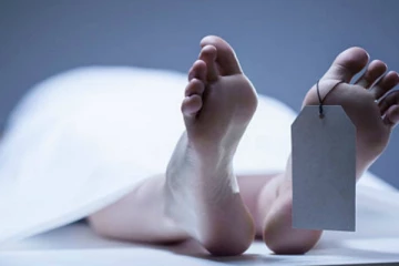 நடுக்கடலில் இடம்பெற்ற விபத்து - கடற்படை சிப்பாய் பலி - மூவர் காயம்