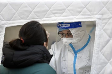 கனடாவில் இருந்து தான் எங்கள் நாட்டுக்குள் ஓமைக்ரான் பரவியது! சீனா தகவல்