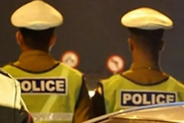 கொலை முயற்சி உள்ளிட்ட பல குற்றச்சாட்டுகளுடன் தொடர்புடைய ஒருவர் யாழில் கைது