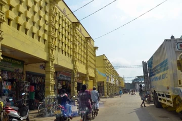 யாழில் வெளிநாட்டவரின் காணியை ஏமாற்றிய உறவினருக்கு நேர்ந்த கதி