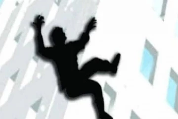 வேலை கிடைக்காத விரக்தி;  இளைஞரின் விபரீத  முடிவால் கதறும் குடும்பம்