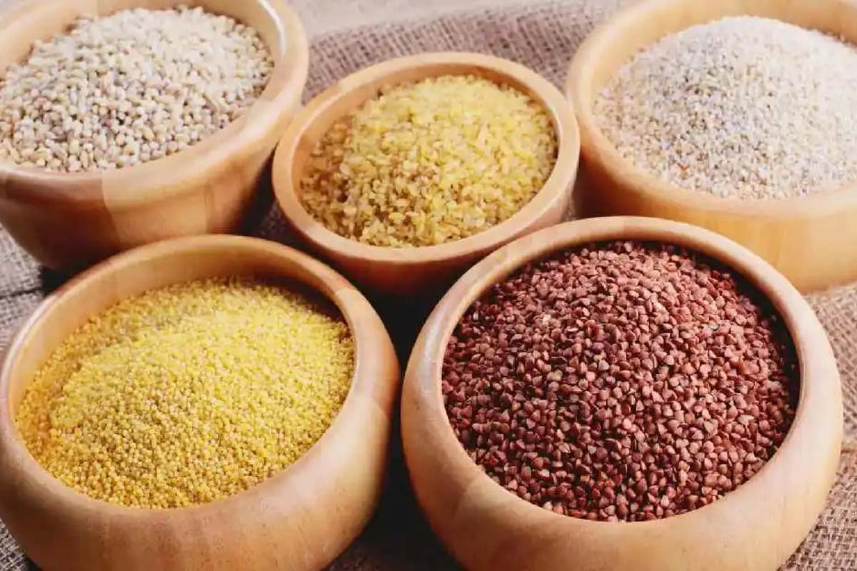முன்னோர்களின் பாரம்பரிய உணவான சிறுதானியம்... இதில் சப்பாத்தி செய்வது எப்படி? | How To Prepare Healthy Sirudhanya Chapathi
