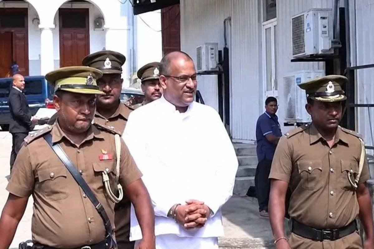 இனிமேல் காவி உடையை அணியத் தயாரில்லை ; கலபொடஅத்தே ஞானசார தேரர் | I Am No Longer Prepared To Wear The Saffron Robe