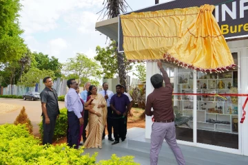 பலாலி சர்வதேச விமான நிலையத்தில் சுற்றுலாத் தகவல் மையம் திறந்துவைப்பு