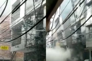 டெல்லியில் சீட்டு கட்டுபோல இடிந்து விழுந்த 4 மாடி கட்டிடம் : காரணம் என்ன ?